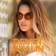 دانلود موزیک و ویدئوی جدید Demet Akalin به نام Aferin Bana